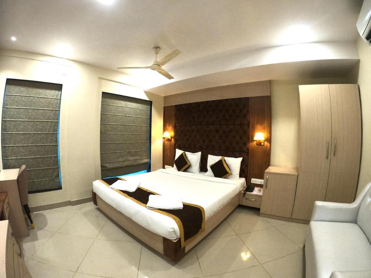 The Panash - Hotel & Banquet Kolkata Exterior photo